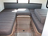 2015 Itasca Navion Photo #12