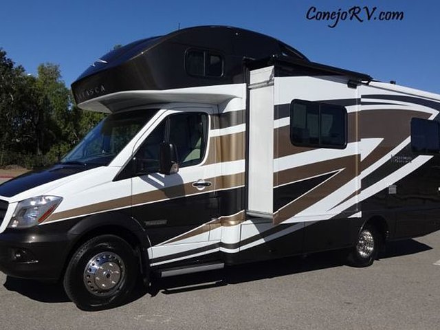 2015 Itasca Navion Photo