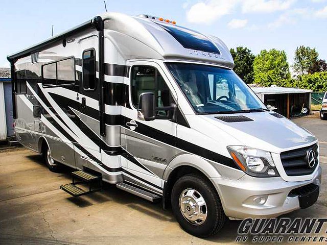 2016 Itasca Navion Photo