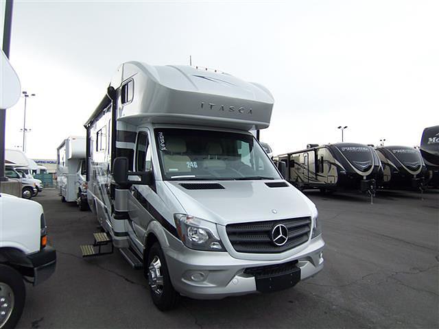 2016 Itasca Navion Photo