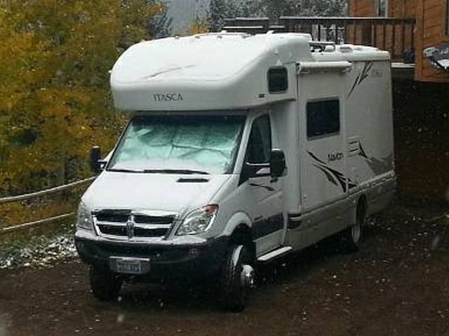 2008 Itasca Navion Photo