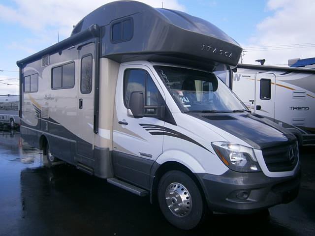 15 Itasca Navion