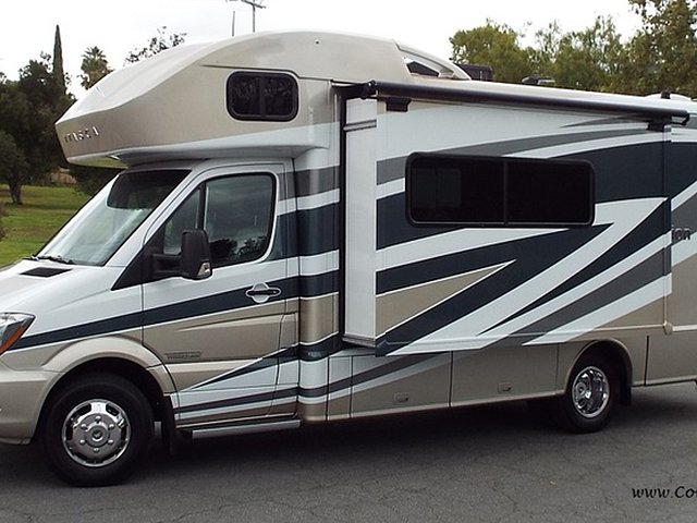 16 Itasca Navion