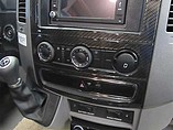 2015 Itasca Navion Photo #15