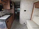 2015 Itasca Navion Photo #7