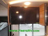 2015 Itasca Navion Photo #29