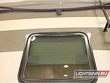 2016 Itasca Navion Photo #25