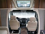 2016 Itasca Navion Photo #2