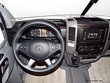 2015 Itasca Navion Photo #21