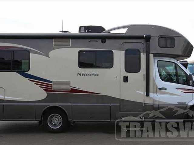 2016 Itasca Navion Photo