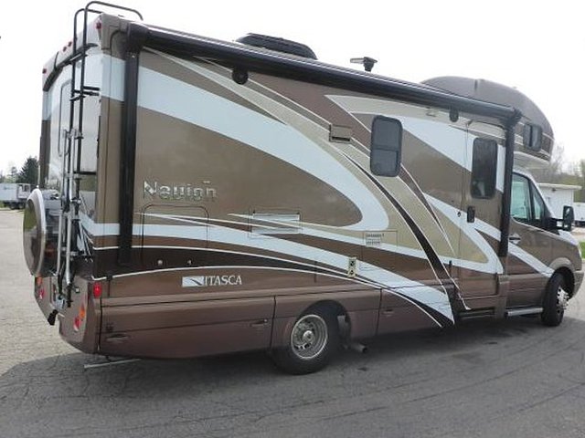 2012 Itasca Navion Photo