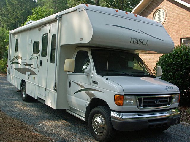 2006 Itasca Spirit Photo