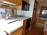 2002 Itasca Suncruiser Photo #12