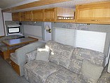 2002 Itasca Suncruiser Photo #12