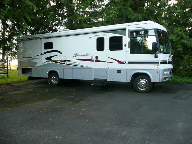 2002 Itasca Suncruiser Photo