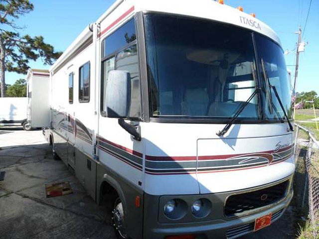 2001 Itasca Suncruiser Photo