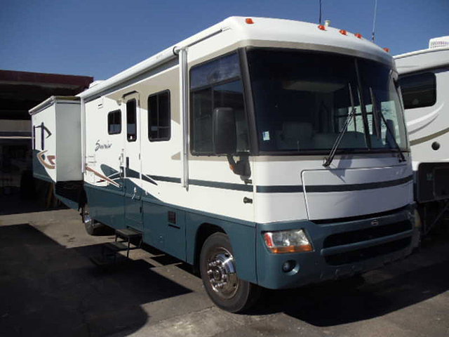 2004 Itasca Suncruiser Photo