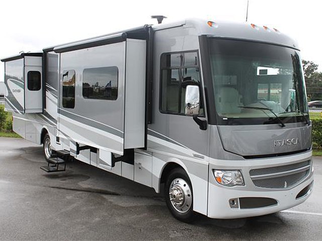 2015 Itasca Suncruiser Photo