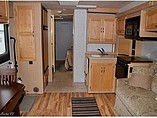 2002 Itasca Sundancer Photo #3