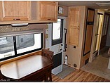 2002 Itasca Sundancer Photo #5