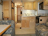 2003 Itasca Sundancer Photo #2