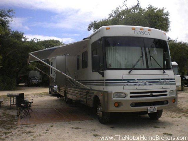 2001 Itasca Sunflyer Photo