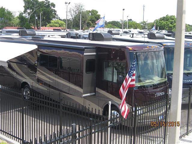 2016 Itasca Sunova Photo