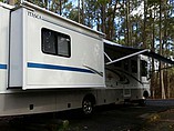 2004 Itasca Sunova Photo #8