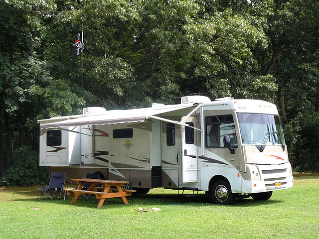 2008 Itasca Sunova Photo