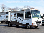 2011 Itasca Sunstar Photo #2