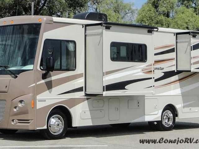 2015 Itasca Sunstar Photo