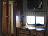 2016 Itasca Sunstar LX Photo #13