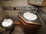 2016 Itasca Sunstar LX Photo #9