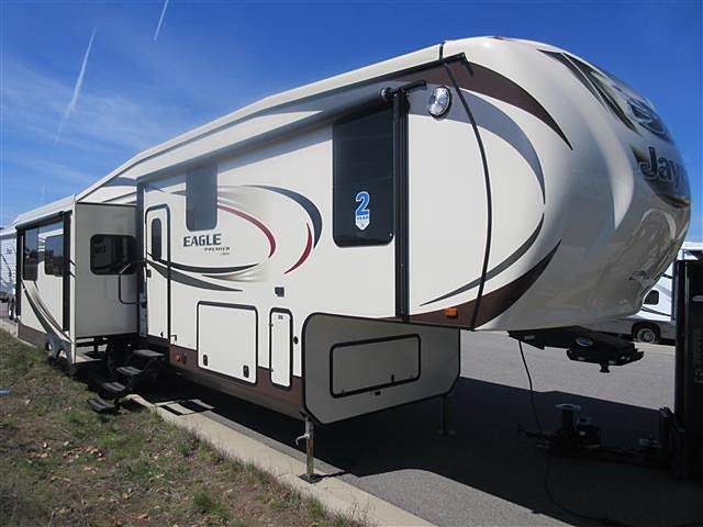 2015 Jayco Eagle Premier Photo