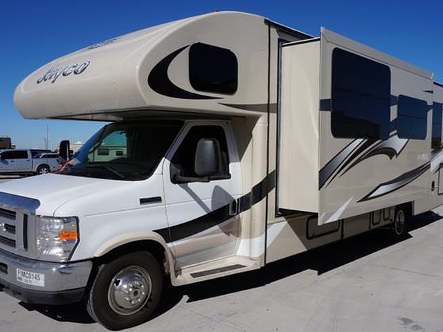 2015 Jayco Greyhawk Photo