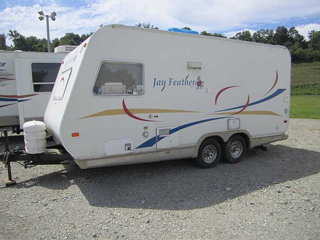 2004 Jayco Jay Feather Photo