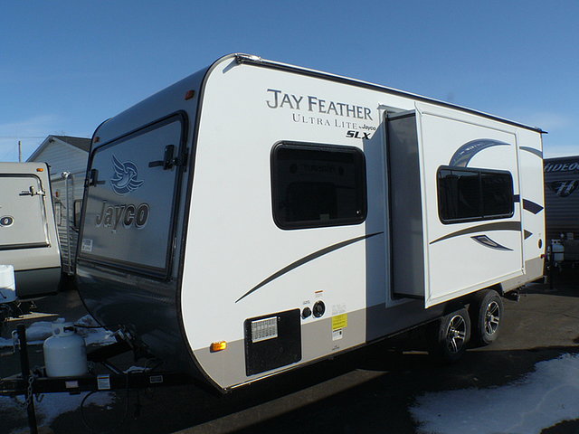 2015 Jayco Jay Feather SLX Photo