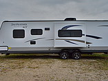 2015 Jayco Jay Feather SLX Ultra Lite Photo #3