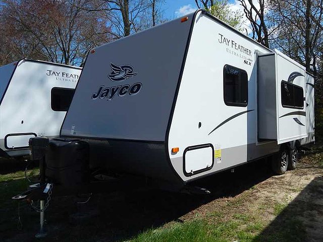 2015 Jayco Jay Feather SLX Photo