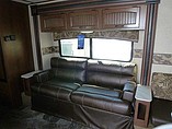 2015 Jayco Jay Feather Ultra Lite Photo #21