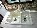 2015 Jayco Jay Feather Ultra Lite Photo #16