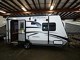2015 Jayco Jay Feather Ultra Lite Photo #2