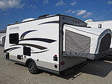 2015 Jayco Jay Feather Ultra Lite Photo #4