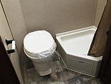 2015 Jayco Jay Feather Ultra Lite Photo #12
