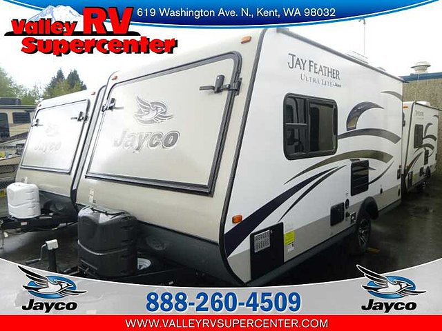 2015 Jayco Jay Feather Ultra Lite Photo