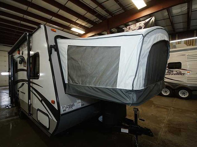 2015 Jayco Jay Feather Ultra Lite Photo