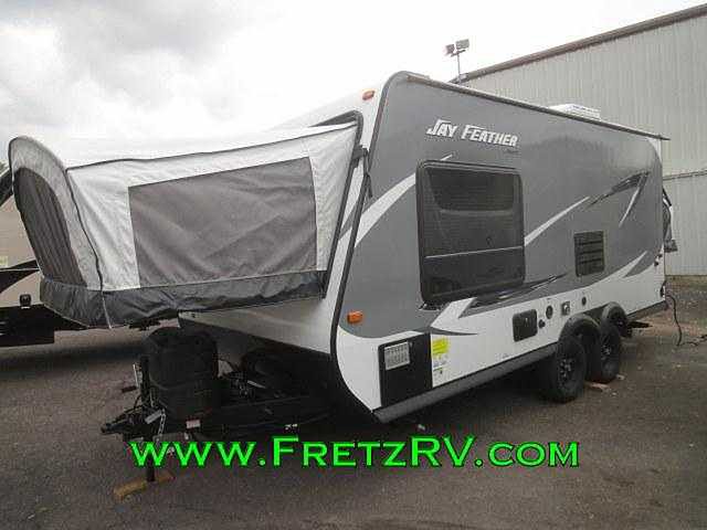 2016 Jayco Jay Feather Ultra Lite Photo
