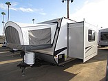 2015 Jayco Jay Feather Ultra Lite Photo #6