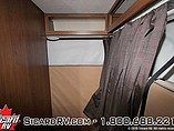 2015 Jayco Jay Feather Ultra Lite Photo #17