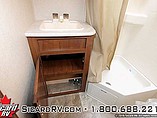 2015 Jayco Jay Feather Ultra Lite Photo #23